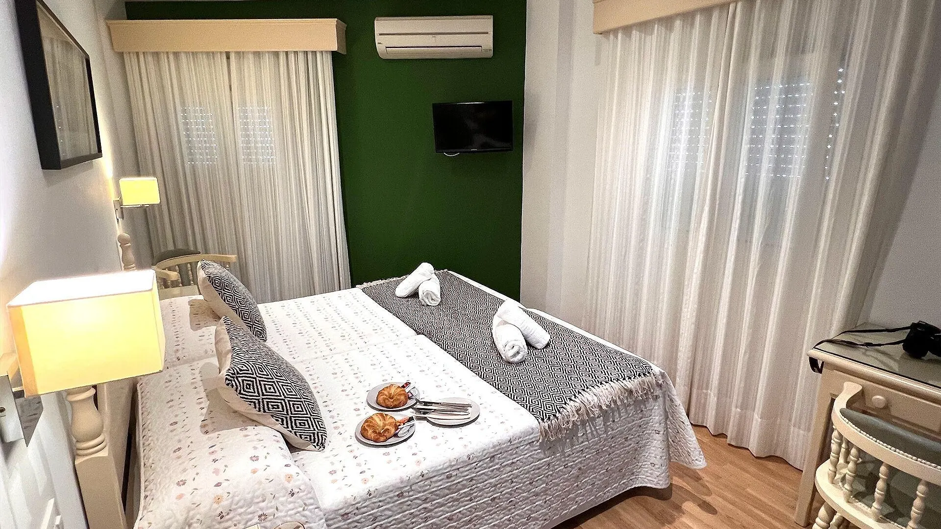 Hostal La Janda Vejer de la Frontera Guest house